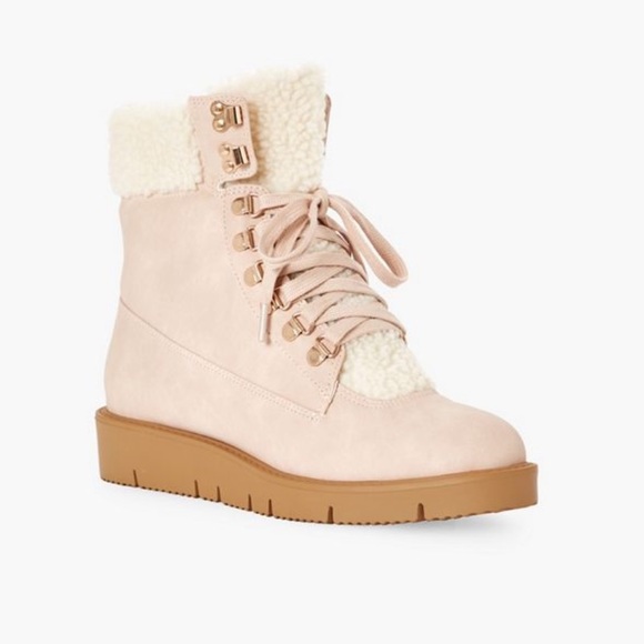 🆕✨ KELLY ROWLAND BLUSH BOOTS NEW!! - Picture 2 of 5
